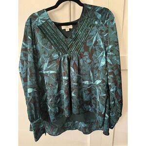 H Halston Leaf Pattern Black & Blue Blouse Size M Decorative‎ Cuffs & Neck Lined